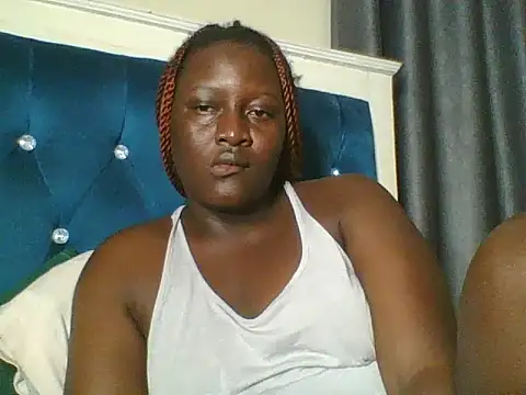 Snapshot of Heavy_ass chatting on July 13, 2026, 5:23 pm Heavy ass online show from July 13, 2026, 5:23 pm