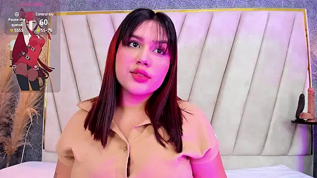 Snapshot of MiaTorres-1 chatting on February 21, 2025, 10:26 pm MiaTorres-1 online show from February 21, 2025, 10:26 pm