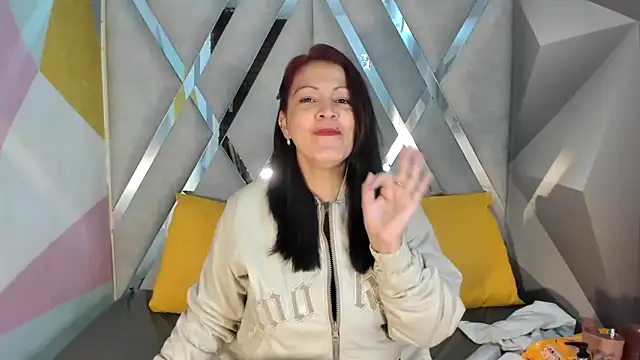 Mulan sexy01 online show from March 4, 2026, 1:19 pm