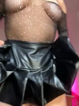 Snapshot of samantha_evans2 chatting on October 10, 2025, 12:55 am samantha evans2 online show from October 10, 2025, 12:55 am