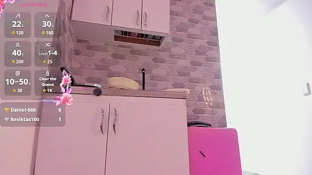 Snapshot of samantha_evans2 chatting on January 13, 2025, 7:32 am samantha evans2 online show from January 13, 2025, 7:32 am