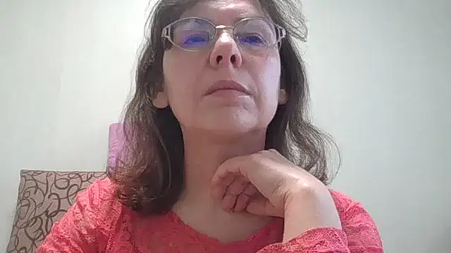 HollyJewel online show from February 20, 2026, 11:56 am