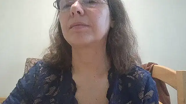 Snapshot of HollyJewel chatting on March 12, 2026, 2:21 pm HollyJewel online show from March 12, 2026, 2:21 pm