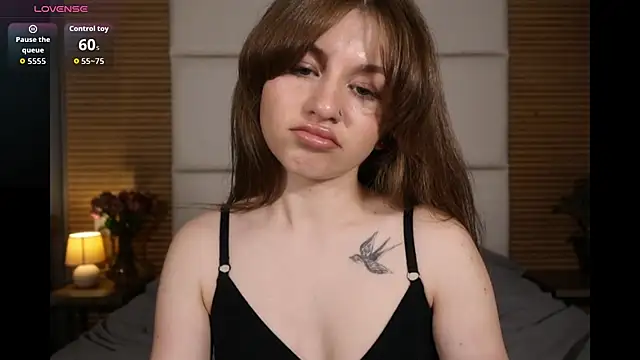 Snapshot of AliceBellamy chatting on April 29, 2026, 8:59 pm AliceBellamy online show from April 29, 2026, 8:59 pm