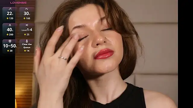 Snapshot of AliceBellamy chatting on April 28, 2026, 12:31 am AliceBellamy online show from April 28, 2026, 12:31 am