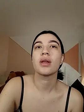 Snapshot of angeel_fox chatting on March 1, 2026, 11:32 am angeel fox online show from March 1, 2026, 11:32 am