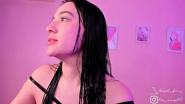 Snapshot of angeel_fox chatting on March 29, 2026, 11:50 pm angeel fox online show from March 29, 2026, 11:50 pm