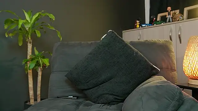 LincomAmith online show from February 6, 2026, 3:35 am