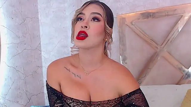 JoannaStanford online show from December 15, 2025, 12:38 am