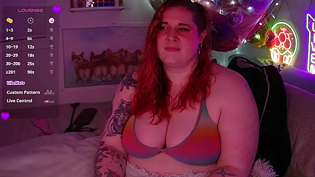 Snapshot of opalreigning chatting on March 8, 2026, 10:07 am opalreigning online show from March 8, 2026, 10:07 am