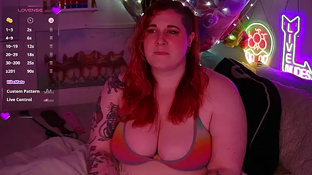 Snapshot of opalreigning chatting on March 4, 2026, 10:34 am opalreigning online show from March 4, 2026, 10:34 am