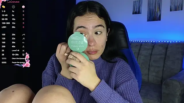 ZaraDames  online show from December 19, 2025, 4:49 am