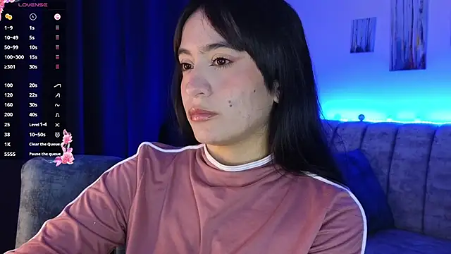 Snapshot of ZaraDames_ chatting on September 11, 2025, 2:11 am ZaraDames online show from September 11, 2025, 2:11 am