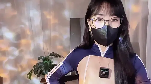 Snapshot of _minji_bae chatting on October 1, 2025, 5:39 pm minji bae online show from October 1, 2025, 5:39 pm