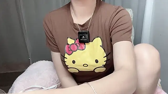 Snapshot of _minji_bae chatting on November 11, 2025, 5:52 pm minji bae online show from November 11, 2025, 5:52 pm