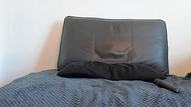 AmaliaMarkova  online show from October 28, 2025, 7:29 am