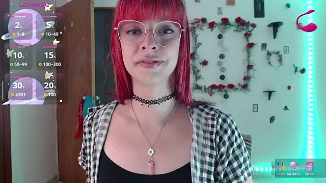 Snapshot of _GalyaX_ chatting on September 18, 2025, 12:35 am GalyaX online show from September 18, 2025, 12:35 am