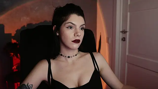 mistress  rochelle online show from March 6, 2025, 1:05 am