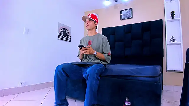 Jhonn Rhyss online show from March 16, 2025, 2:21 am