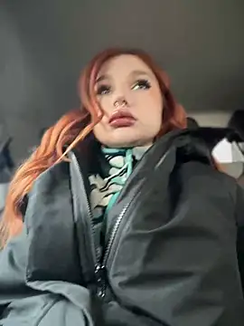 KarinHorny online show from December 7, 2024, 7:32 am