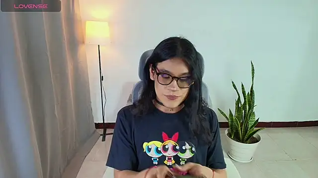 vitta alfayed online show from October 17, 2025, 1:53 am