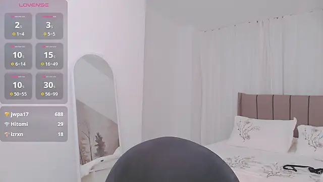 TumiLio online show from March 6, 2025, 4:28 pm