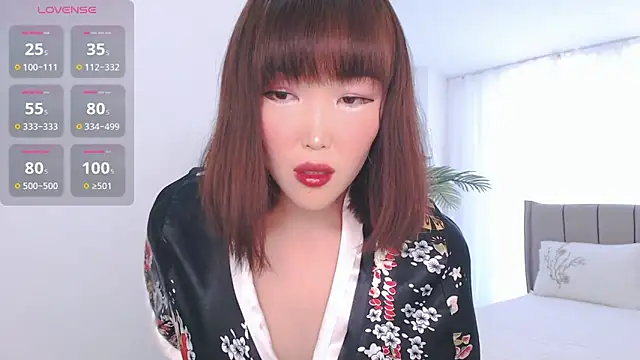 TumiLio online show from February 19, 2025, 12:55 pm