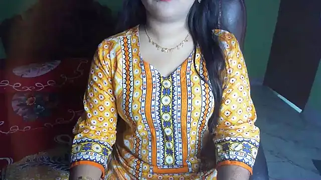 BengaliQueenStar online show from March 26, 2026, 5:22 pm