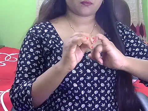 BengaliQueenStar online show from October 21, 2025, 5:01 pm