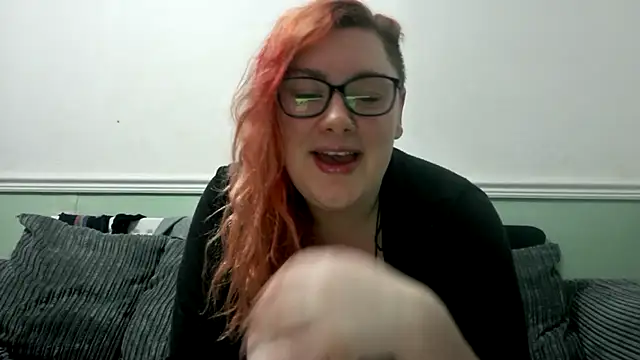 Snapshot of Bustycurves chatting on February 26, 2025, 9:53 pm Bustycurves online show from February 26, 2025, 9:53 pm