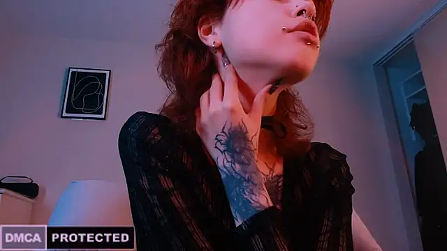 Snapshot of NaughtyLittleFox chatting on March 5, 2025, 4:13 am NaughtyLittleFox online show from March 5, 2025, 4:13 am