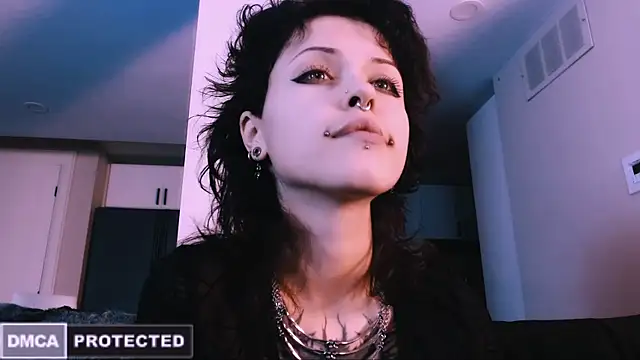 Snapshot of NaughtyLittleFox chatting on November 30, 2025, 5:08 am NaughtyLittleFox online show from November 30, 2025, 5:08 am