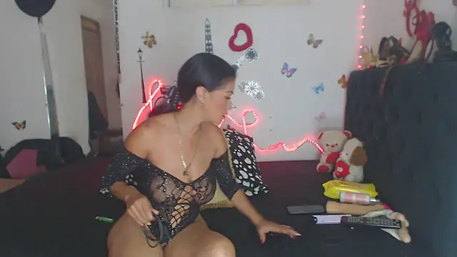 Snapshot of brigitht chatting on January 16, 2026, 2:48 am brigitht online show from January 16, 2026, 2:48 am