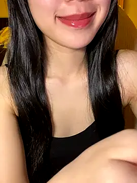 minmin2kk5 online show from November 13, 2025, 4:00 pm