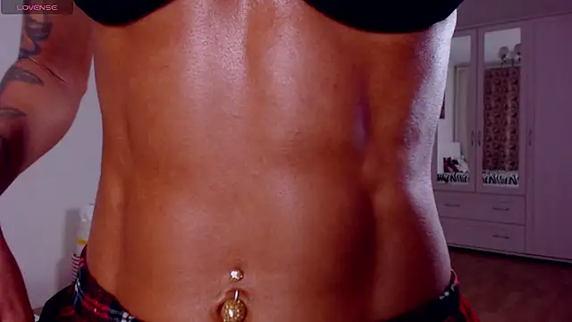 Snapshot of Sonja_Stripper_Ray chatting on December 5, 2025, 9:41 am Sonja Stripper Ray online show from December 5, 2025, 9:41 am