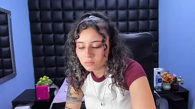 celeste blue69 online show from February 11, 2026, 4:01 am