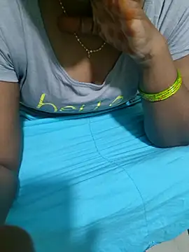 Snapshot of Janavi-janu chatting on November 22, 2025, 9:52 am Janavi-janu online show from November 22, 2025, 9:52 am