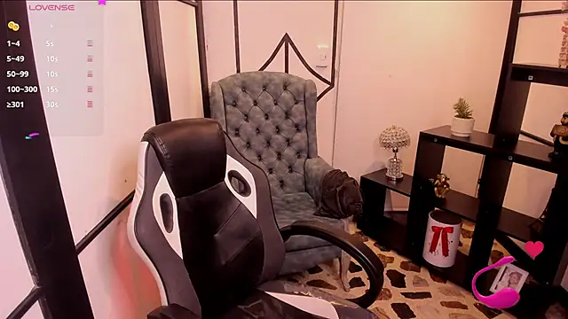 saracaball  online show from December 20, 2025, 6:44 pm