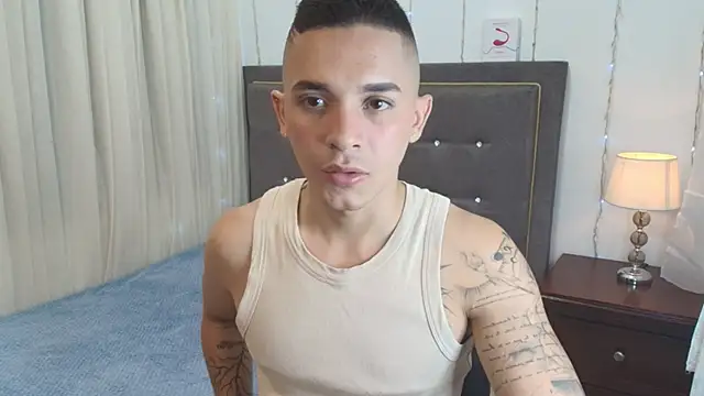 andeerr  online show from March 7, 2025, 7:49 pm