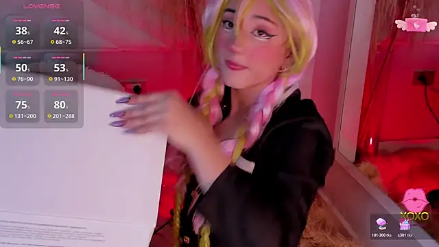 miia  baker online show from October 25, 2025, 12:17 pm