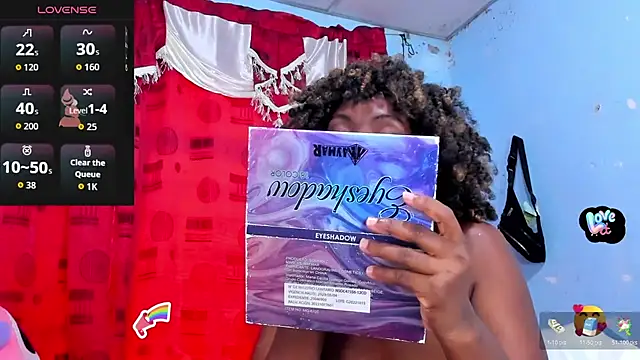 Snapshot of Sandyhamilttoon chatting on November 5, 2025, 10:13 pm Sandyhamilttoon online show from November 5, 2025, 10:13 pm