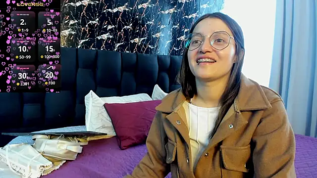 Elecktra sweet online show from October 9, 2025, 7:36 pm