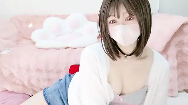 aaanyan online show from February 28, 2026, 10:42 pm