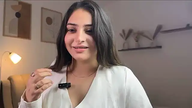 demieliss online show from March 2, 2026, 8:27 pm