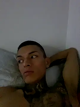 Snapshot of Herem369 chatting on October 29, 2025, 6:23 am Herem369 online show from October 29, 2025, 6:23 am