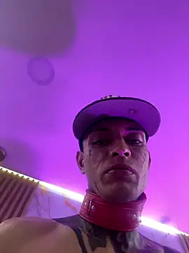 Snapshot of Herem369 chatting on November 1, 2025, 6:08 am Herem369 online show from November 1, 2025, 6:08 am