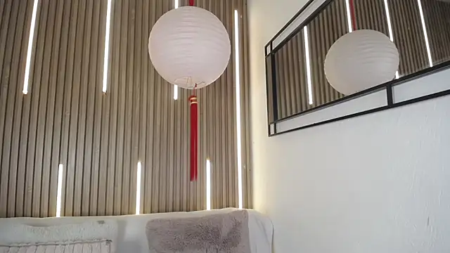 Snapshot of Tayzon_Foxxx chatting on February 12, 2026, 12:49 pm Tayzon Foxxx online show from February 12, 2026, 12:49 pm