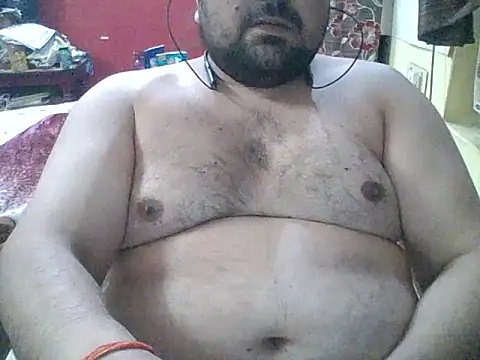 Snapshot of ARYANAVAILABLE chatting on July 18, 2026, 10:07 pm ARYANAVAILABLE online show from July 18, 2026, 10:07 pm