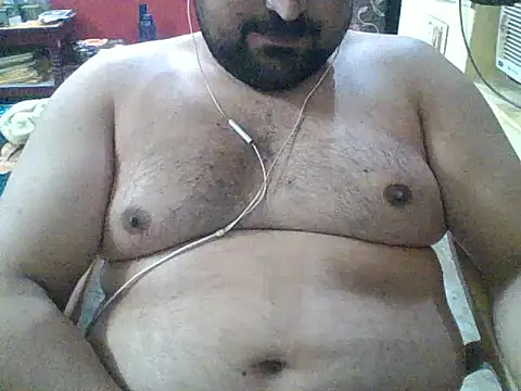 Snapshot of ARYANAVAILABLE chatting on November 4, 2025, 10:02 pm ARYANAVAILABLE online show from November 4, 2025, 10:02 pm