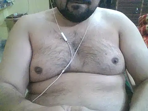 Snapshot of ARYANAVAILABLE chatting on February 3, 2025, 8:57 pm ARYANAVAILABLE online show from February 3, 2025, 8:57 pm